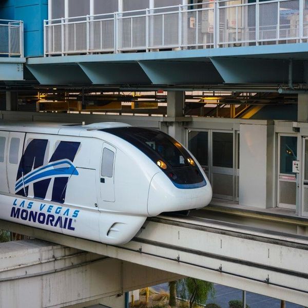 File:Monorail Station.jpg